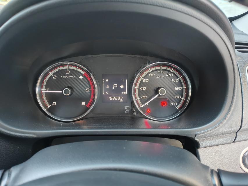 Mitsubishi Triton 2.4 D-Cab Plus AT ปี 2017 6