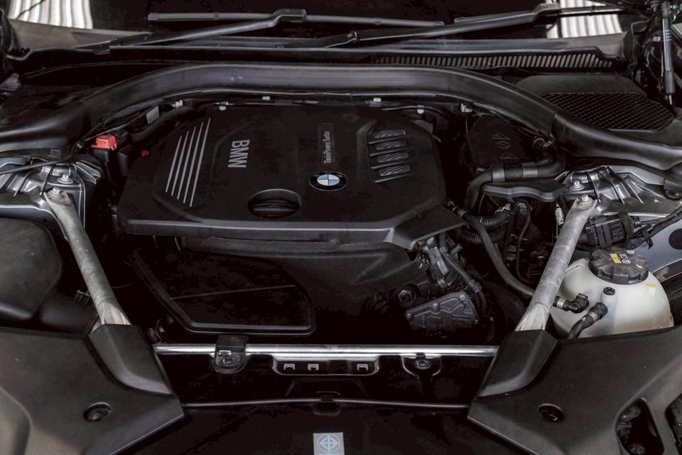 รหัสรถ 67GG6505 BMW 520d G30 (LCI)แท้ๆ  6