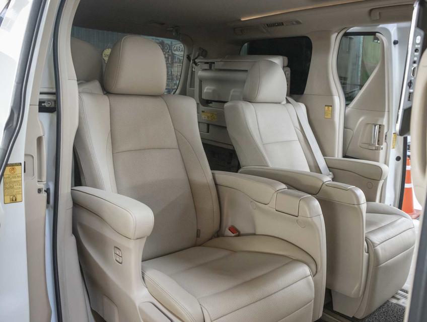 TOYOTA ALPHARD 2.4 HYBRID E-FOUR ปี 2013 11