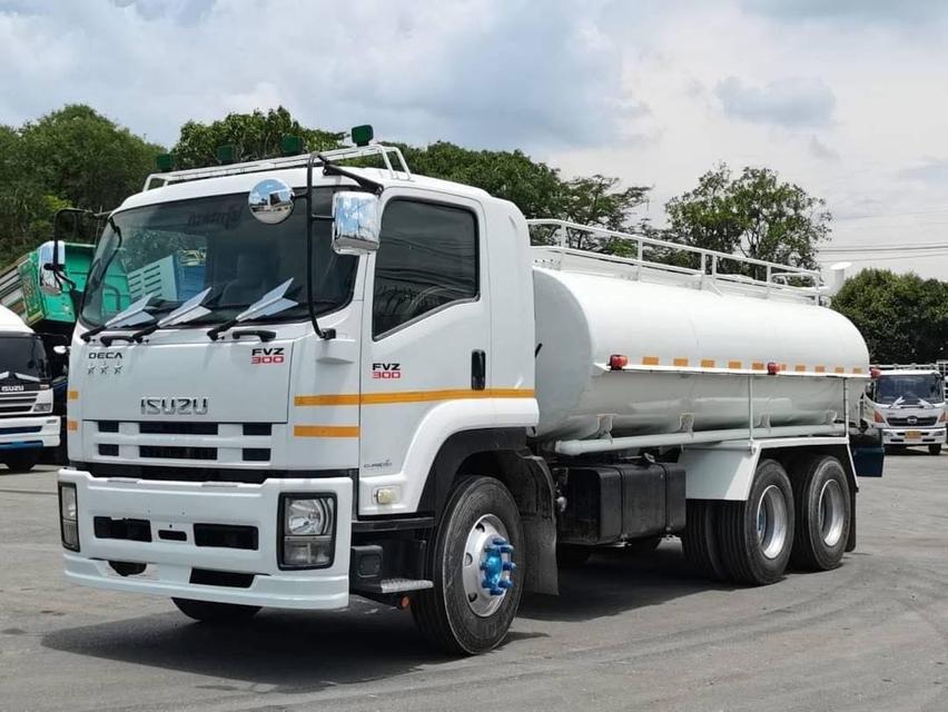 ปล่อยรถ Isuzu Deca FVZ 300 Hp ปี 2016