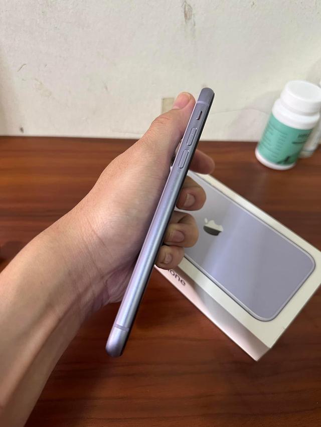 iPhone 11 สี purple  5