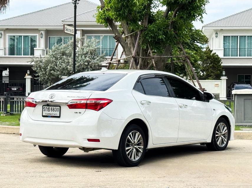 (แจ้งรหัสรถ :AVA6830) 🍊 Toyota Corolla Altis 1.8 E 2016 ใช้งานน้อย ไม่เคยติดแก๊ส รูปที่ 3