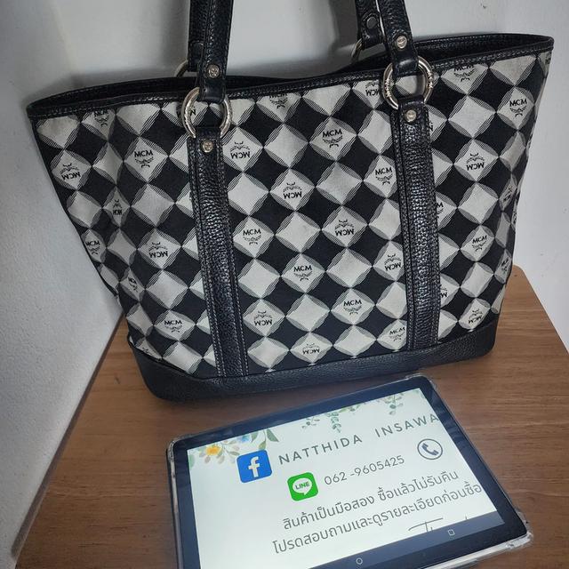 MCM Shopping tote  มือสองสภาพดี 2