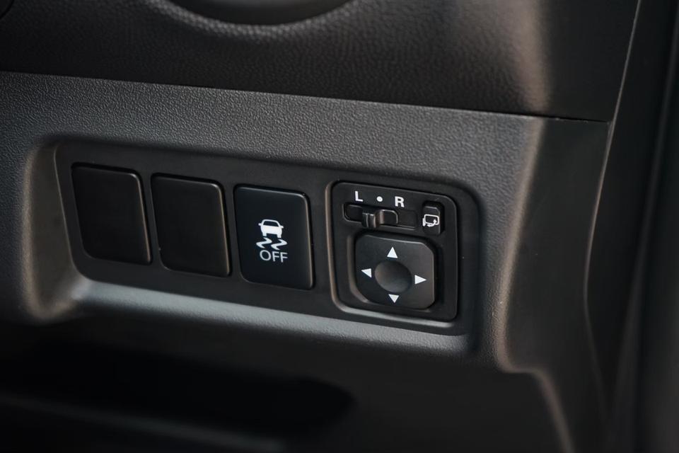 2021 MITSUBISHI ATTRAGE 1.2GLX 12