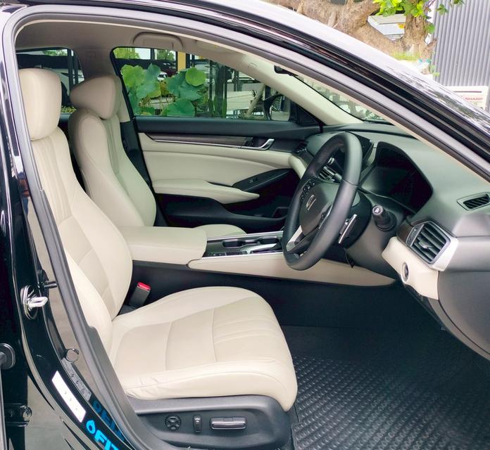 HONDA ACCORD 1.5 TURBO EL ปี 2019 13