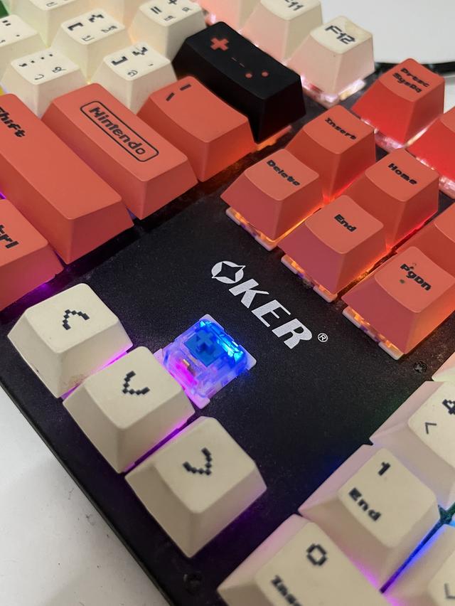 คีบอย์เกมมิ่ง บลูสวิตช์ (Blue Switch) 2
