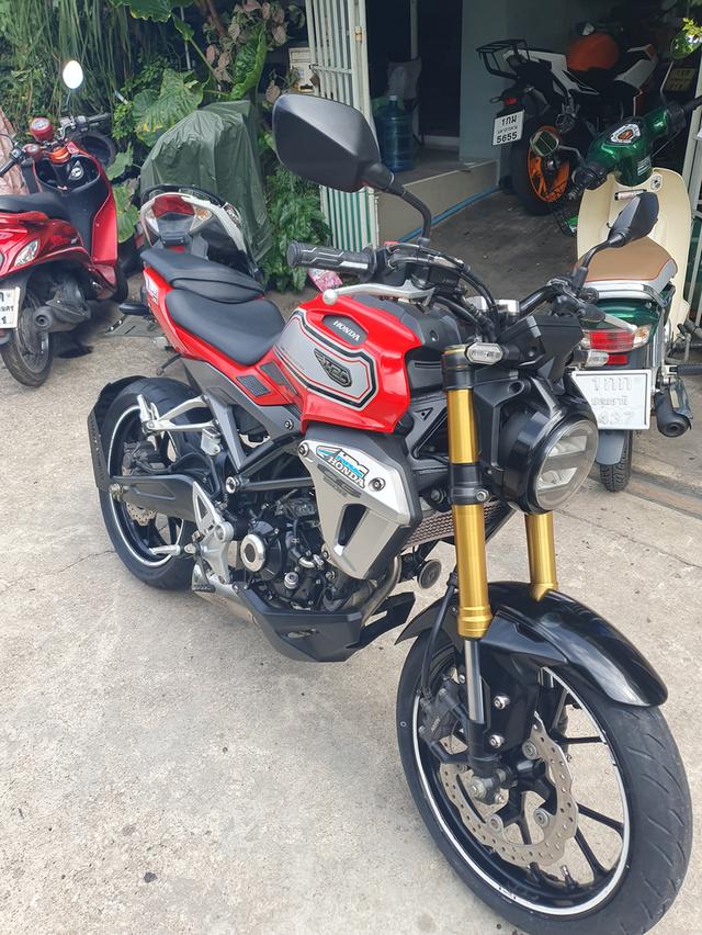 Honda cb150r 2017 street cafe มอเตอร์ไซค์มือสอง รูปย่อยที่ 3