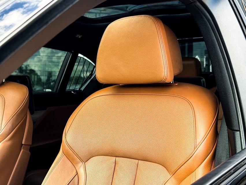 รหัสรถ MCA2899  BMW 730 LD  M-SPORT G12 2017 (ดีเซลล้วนไมล์หลักหมื่น)  8