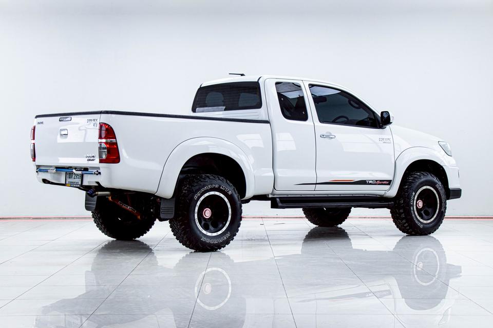 TOYOTA HILUX VIGO 2.5 E PRERUNNER X-TRA CAB/SMART CAB 2015  3