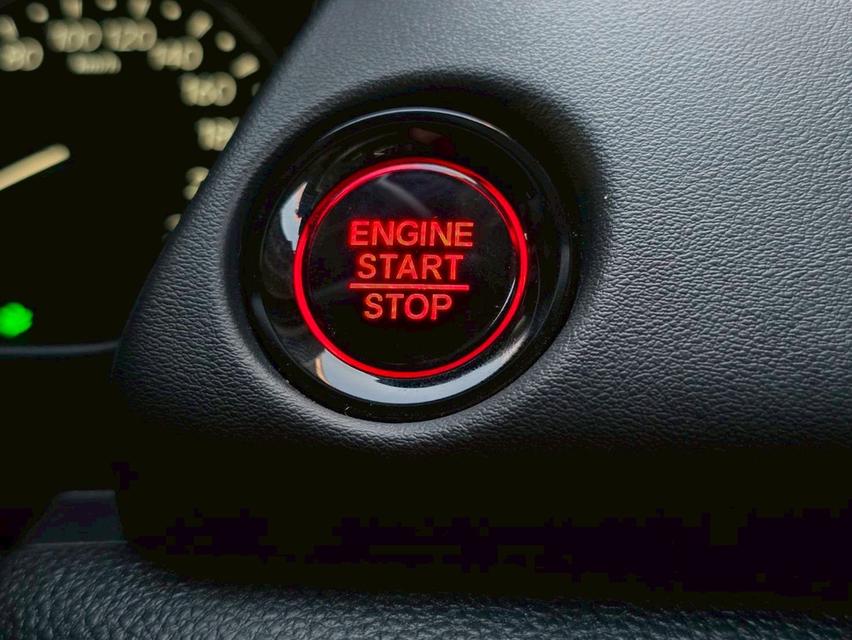 Honda City 1.0RS ปี25 9