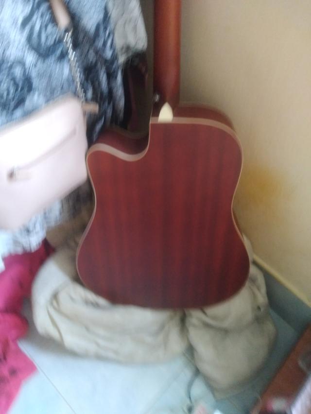 กีต้าร์โปร่งMugenมือสอง สภาพดี 2