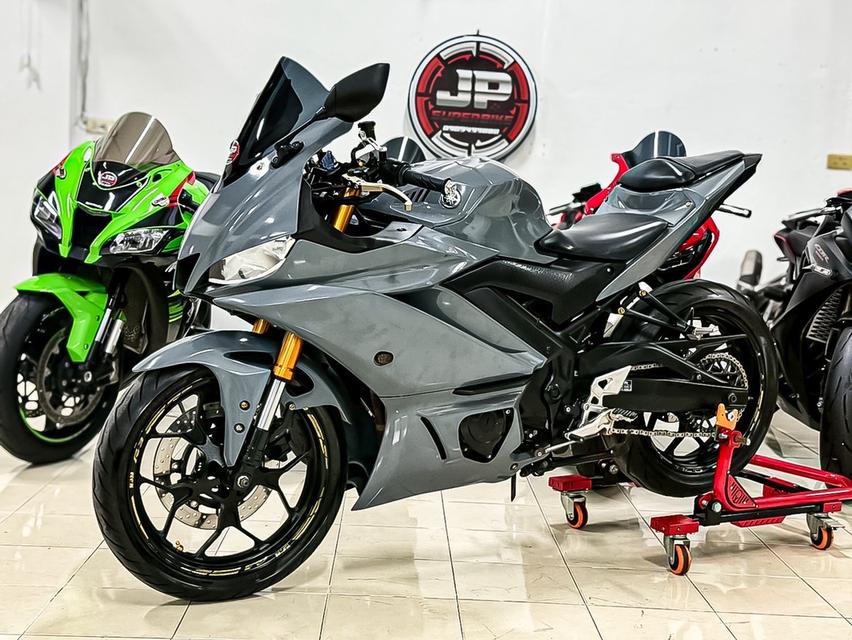R3 Yamaha 3