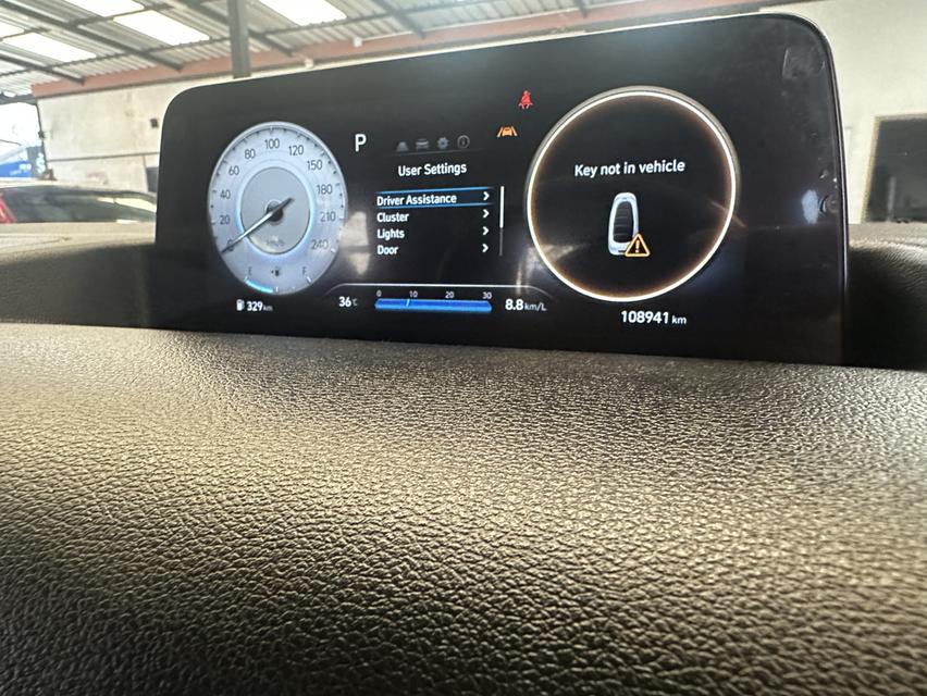 HYUNDAI STARIA 2.2 SEL จดทะเบียนปี 2022 รูปที่ 7