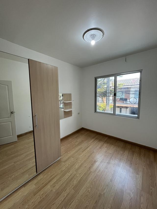 ให้เช่า ทาวน์เฮ้าส์ 2 ชั้น หมู่บ้านอารียา เดอะคัลเลอร์ส 1 ลาดปลาเค้า 7