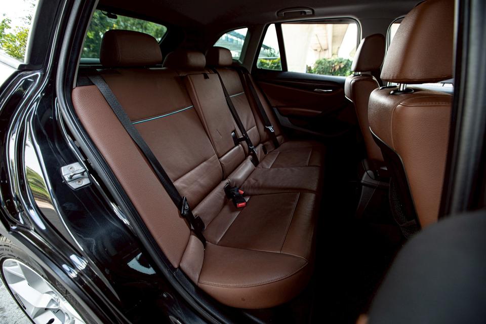 BMW X1 XDrive20d ปี 2014 รูปที่ 12