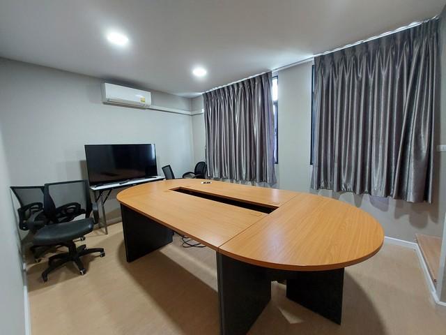 ให้เช่า ทาวน์โฮม3ชั้น วิวสระว่ายน้ำ 25ตรว.อยู่ถนน รามอินทรา65 ใกล้แฟชั่นไอส์แลนด์ 7