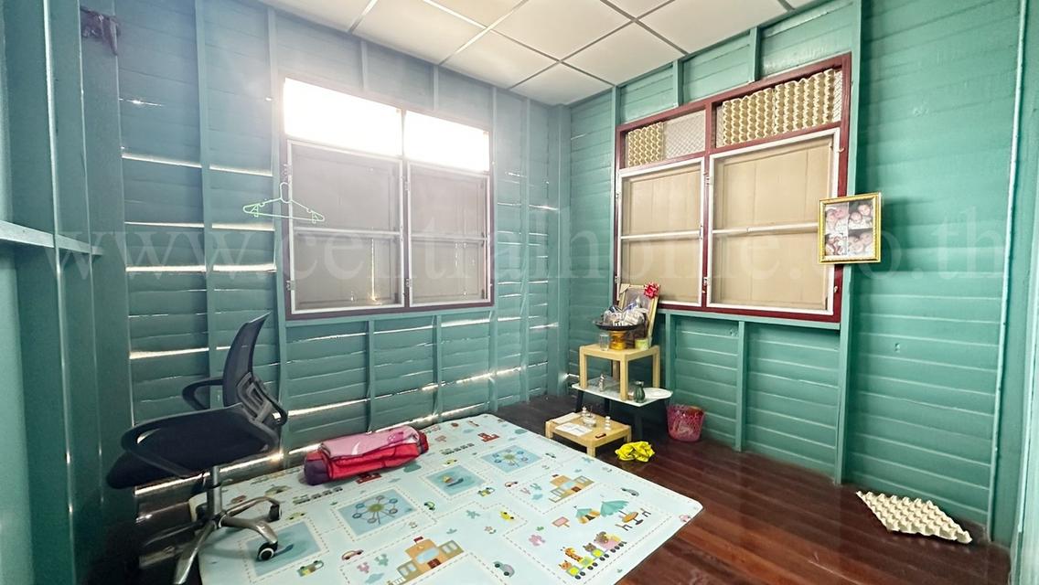 บ้านเดี่ยว พร้อมที่ดิน 93 ตร.วา พหลโยธิน 52 ราคาถูก ทำเลดี 6