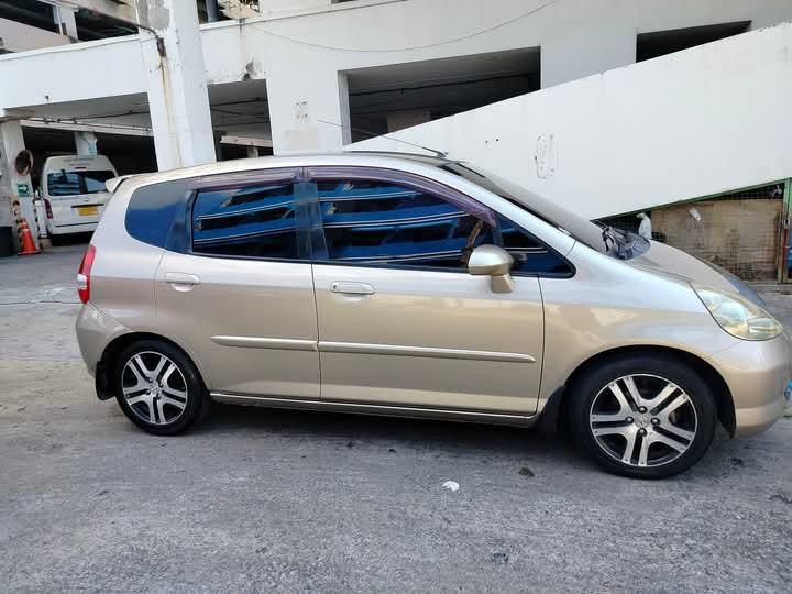 Honda Jazz สภาพดี 2