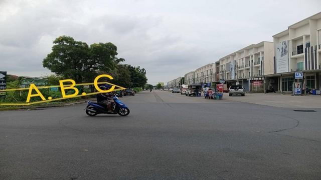 ขายที่ดินถมแล้ว 100 ตรว. ติดถนนสาธารณะ 10 ม. หมู่บ้านเมืองใหม่ ดอนเมือง สรงประภา30 น้ำ,ไฟฟ้าพร้อม กรุงเทพ 4