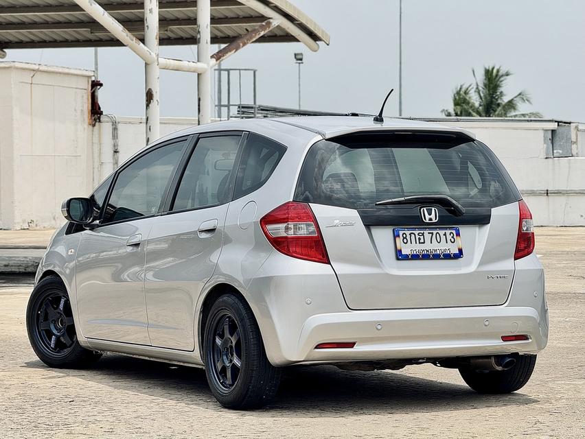 HONDA JAZZ GE 2011 AUTO IVTEC