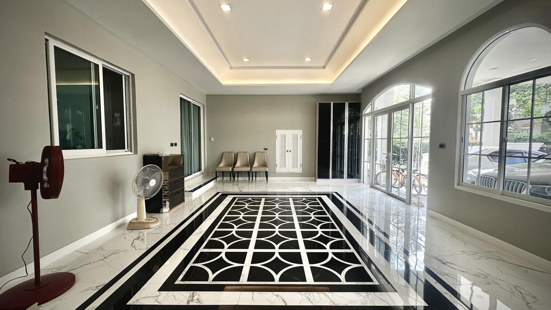 บ้านเดี่ยว โครงการ ทูแกรนด์โมนาโค พื้นที่ 102 ตรว. พื้นที่ใช้สอยรวม 335 ตรม. 3