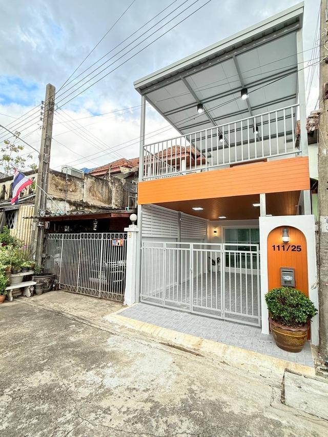 หมู่บ้านดุลิยานนท์