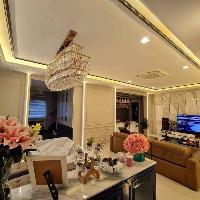 📢📢 ขายบ้านหรู หมู่บ้านมัณฑนา เวสต์เกต (Mantana Westgate) -เนื้อที่ : 107 ตารางวา,- 4 ห้องนอน- 6 ห้องน้ำ​ (ในบ้าน 5, นอกบ้าน 1) 10