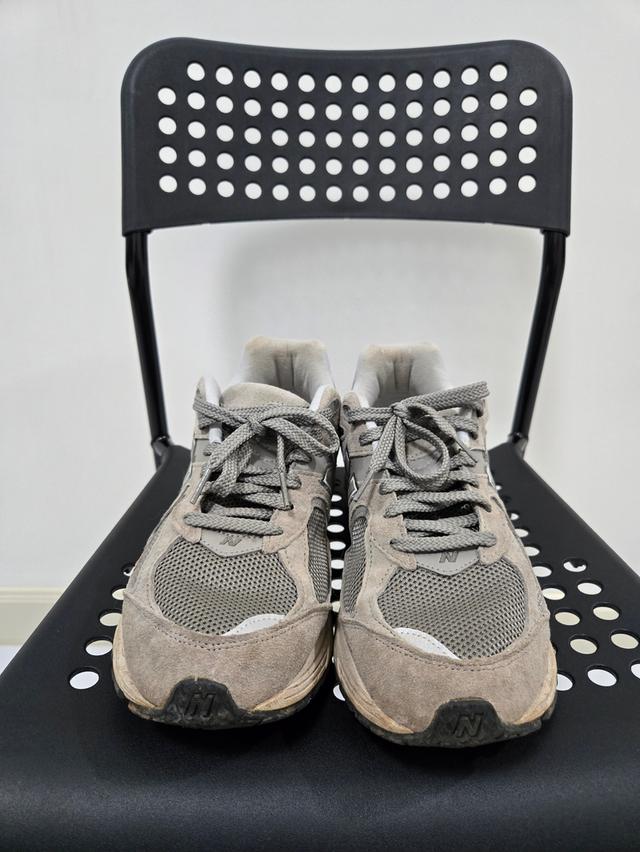 รองเท้า new balance 2002r 7