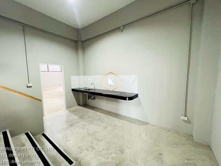 ให้เช่าโกดัง บางใหญ่ นนทบุรี พร้อมออฟฟิศ 3 ชั้น พื้นที่รวม 708 ตร.ม. (ขอใบรง.ได้) 7