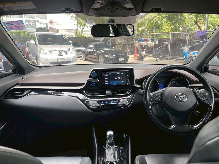 ขาย Toyota CHR 1.8Mid ปี19 10