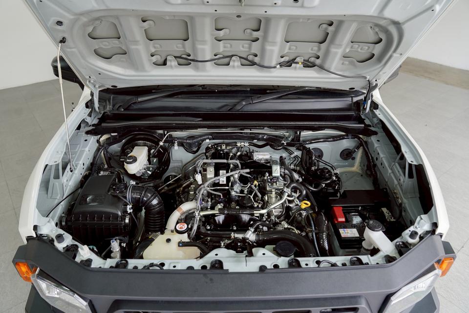 TOYOTA HILUX CHAMP 2.4 DIESEL LWB AT ปี 2024  15