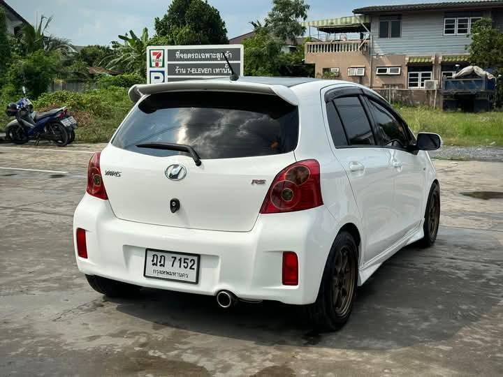 Toyota Yaris ปี 2010 7