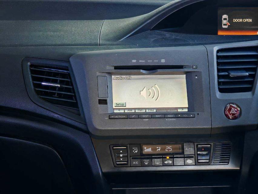 2013 HONDA CIVIC  1.8E FB รูปที่ 7
