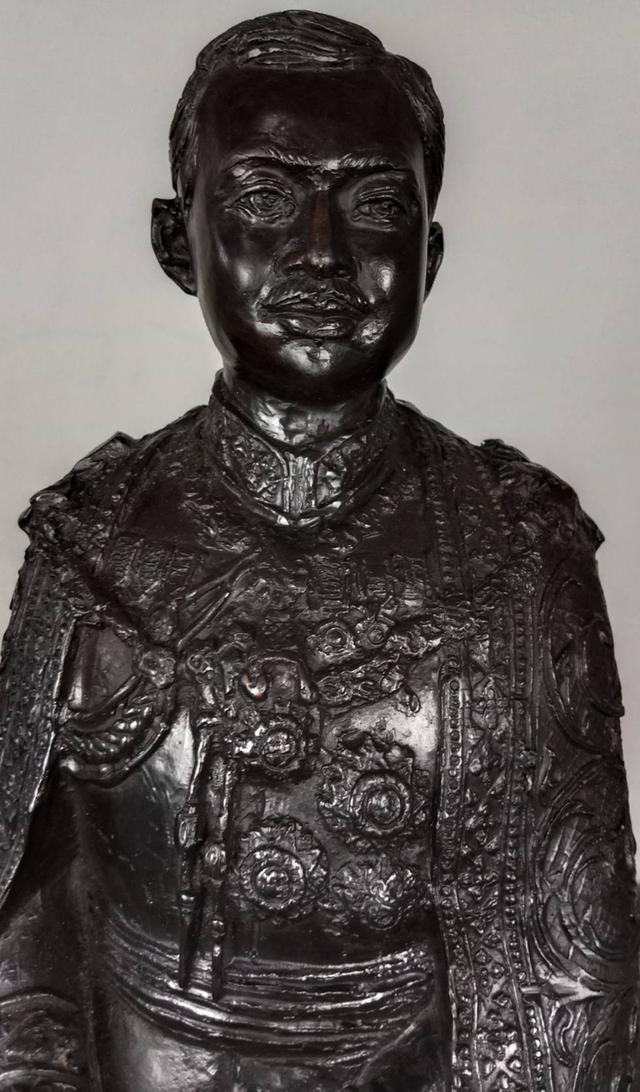 568.พระบรมรูปหล่อในหลวงรัชกาลที่ 7 พระบาทสมเด็จพระปรมินทรมหาประชาธิปก พระปกเกล้าเจ้าอยู่หัว