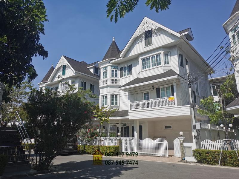 ขายด่วนบ้าน 3 ชั้น 63.5 ตรว. พร้อมเฟอร์ฯ ม.แฟนตาเซียวิลล่า ใกล้เซ็นทรัลบางนา บ้านสวยสไตล์วินเทจ-วิคตอเรียน 1