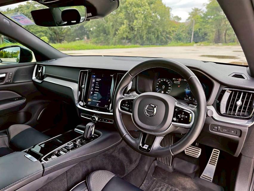 Volvo S60 T8 R-Design AWD 2020 รถสวยใหม่ สมรรถนะเยี่ยม คุ้มเกินราคา 11