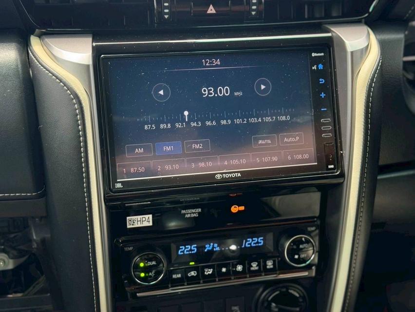 2022 TOYOTA FORTUNER Legender  RWD 2.8 4WD รุ่นพิเศษ 60th รถใหม่ ไมล์น้อย 14