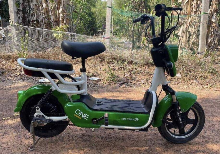 จักรยานไฟฟ้า คันสีเขียว