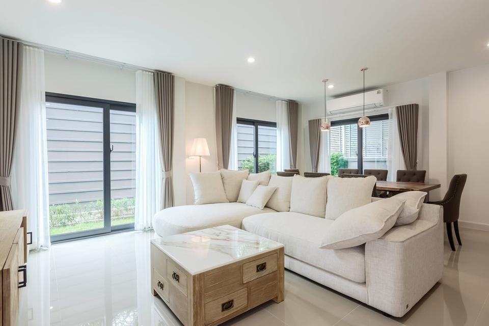 4/B Luxury Villa in Bangna For Rent 2