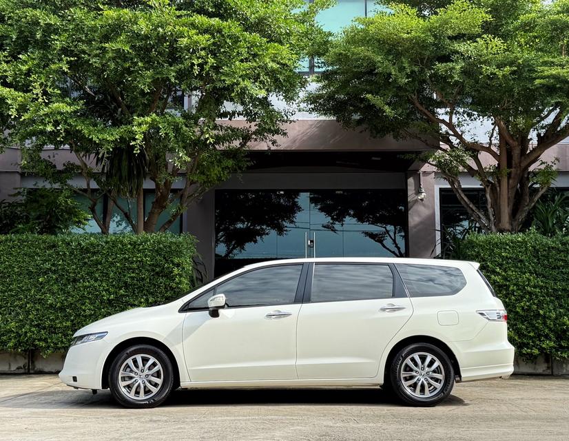 2013 HONDA ODYSSEY 2.4 AUTO รถมือเดียวออกป้ายแดง รถวิ่งน้อยเพียง 110,000 กม เข้าศูนย์ตามระยะ รถไม่เคยมีอุบัติเหตุครับ รูปที่ 4