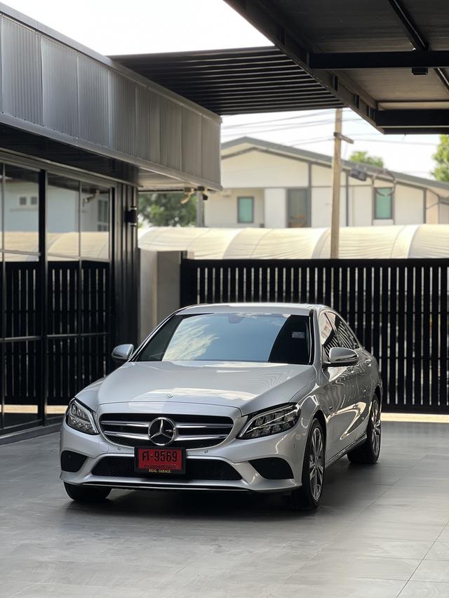 Benz C300e Avantgarde