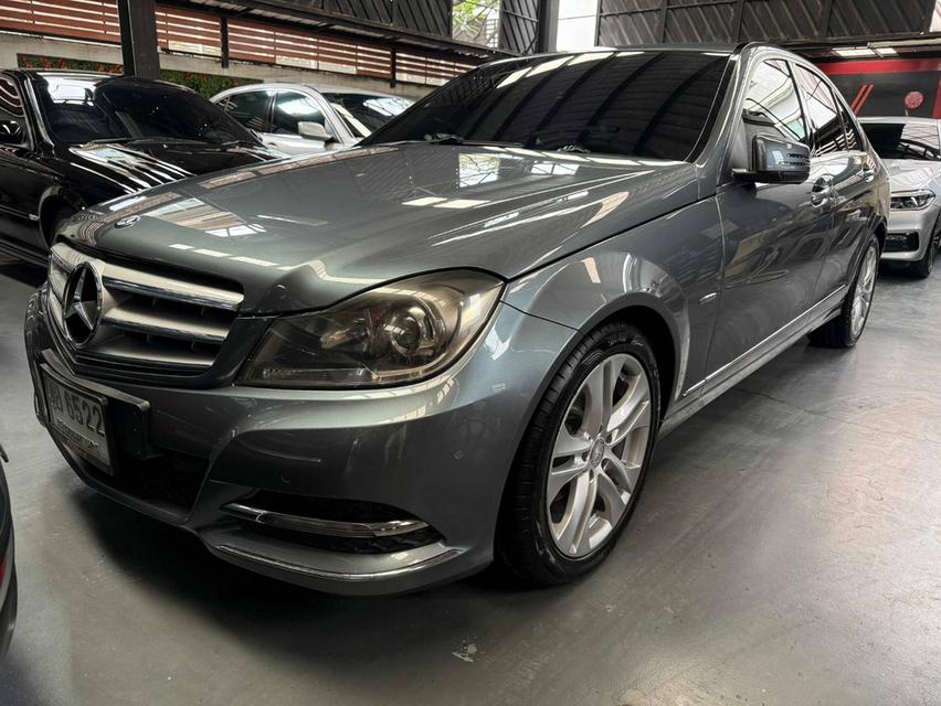 Benz C180 Saloon (W204) ปี 2011 ตัดสดราคาดี!