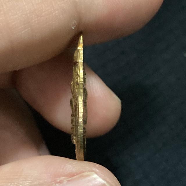 เหรียญพระพุทธชินราชหลังนางกวัก (สภาพสวย) 4