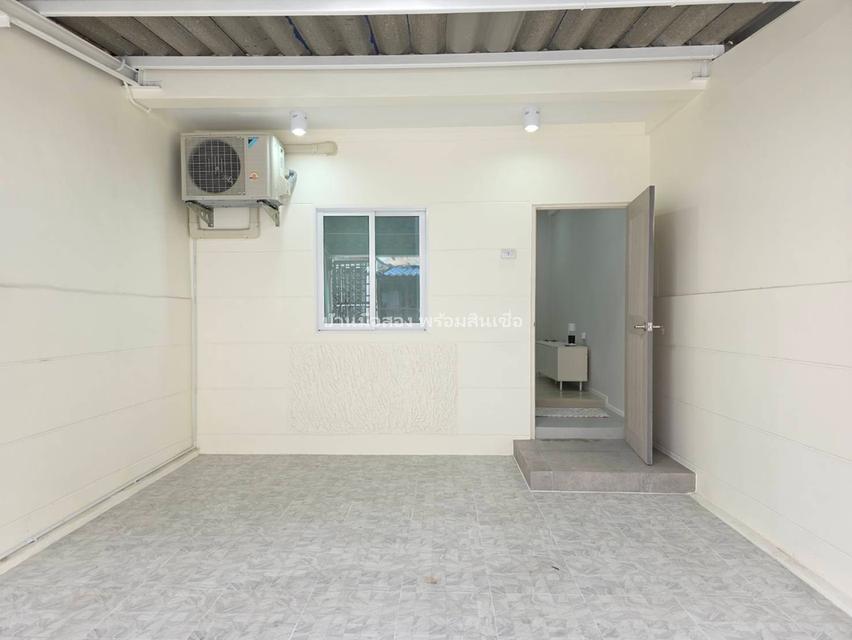 หมู่บ้านปรีชา 10 ถนนรามคำแหง 2