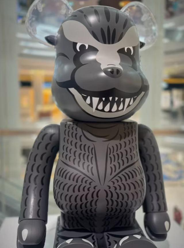 ปล่อย Bearbrick 1000% Godzilla  2