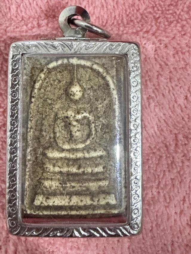 พระเครื่อง 9