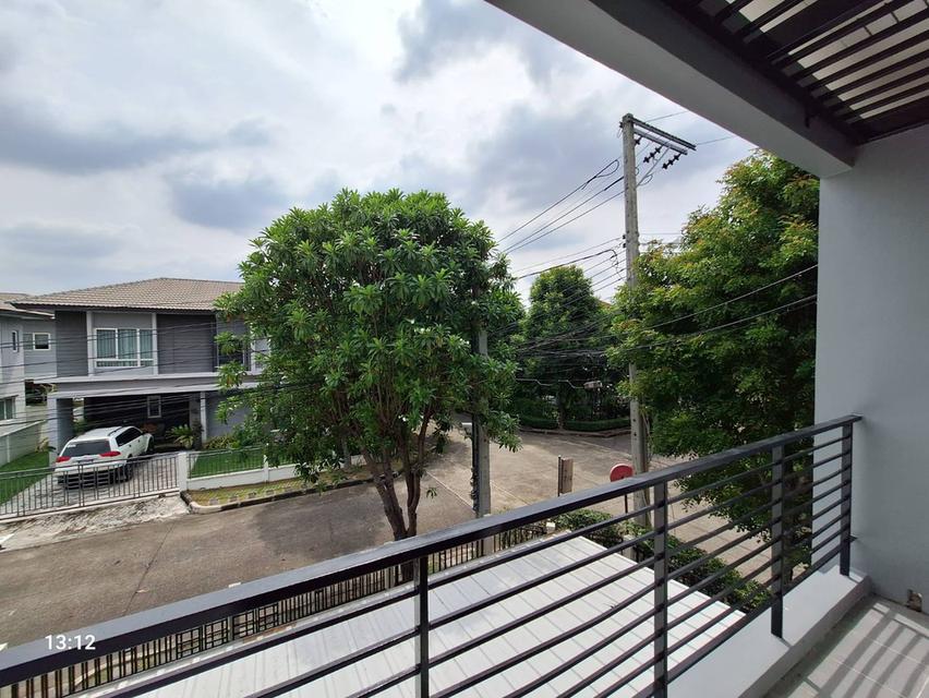 บ้านเดี่ยว เซนโทร วัชรพล ติดถนนสุขาภิบาล 5 หลังมุม ราคาเพียง 7.29 ลบ. 18