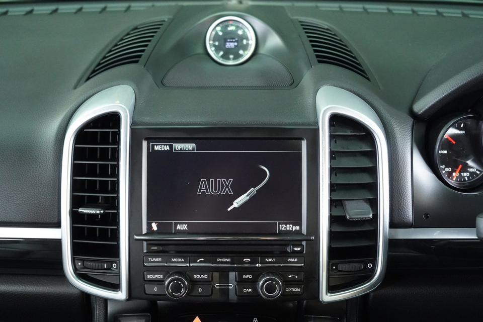 รหัสรถ JRS938 📌 Porsche Cayenne Hybrid 2013 16