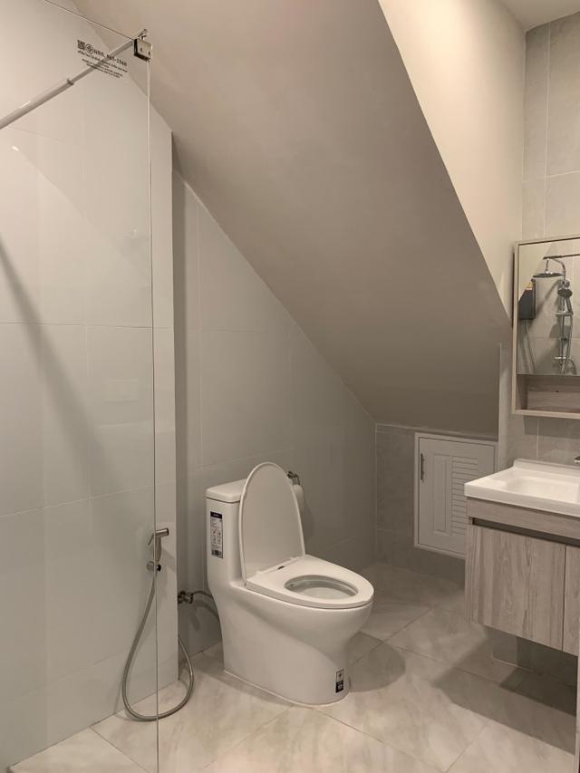 🏡💖 ขาย/ให้เช่าด่วน! ทาวน์เฮ้าส์ 2.5 ชั้น ซอยจิ๊ปดำริห์ ดินแดง (รีโนเวทใหม่หมด) ใกล้ MRT สุทธิสาร 🚆 3