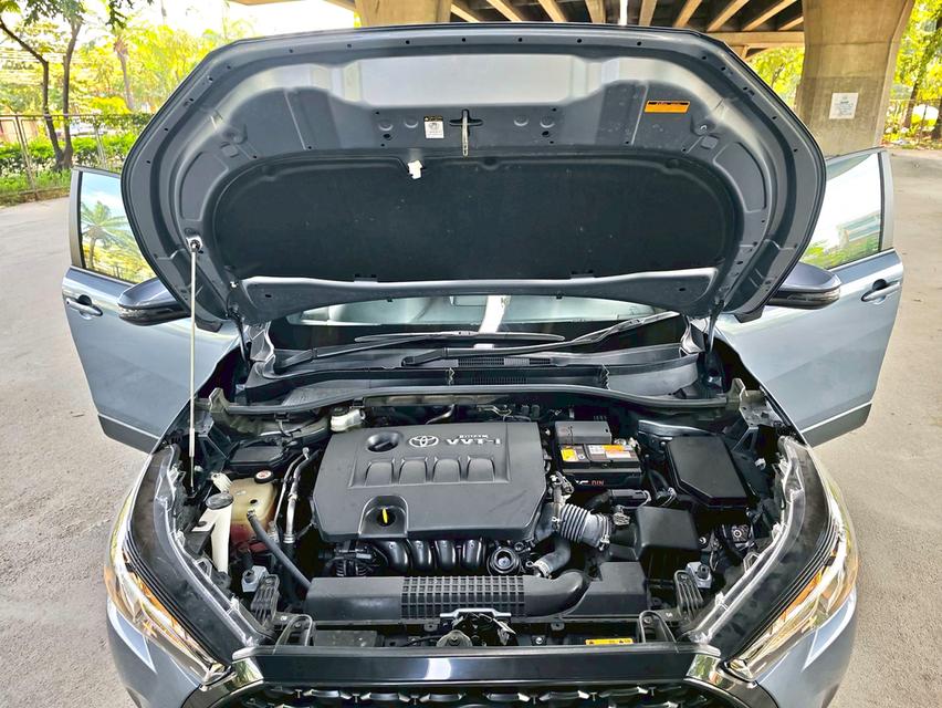 ขายรถ Toyota Corolla Cross 1.8 ปี 2021 สีเทา เกียร์ออโต้ 17